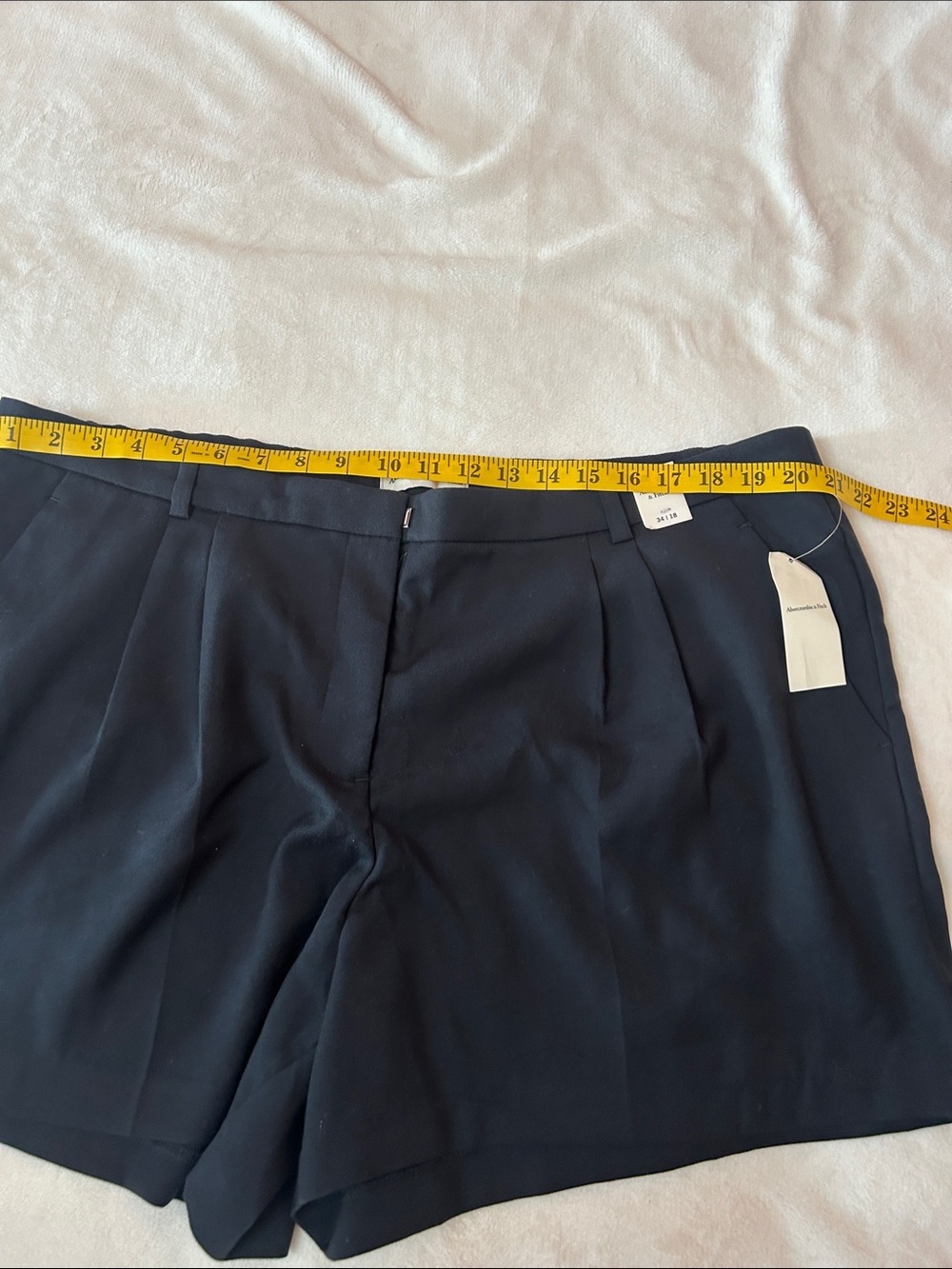 Abercrombie & Fitch Dark Navy Tailored Bermuda Shorts - Picture 4 of 9